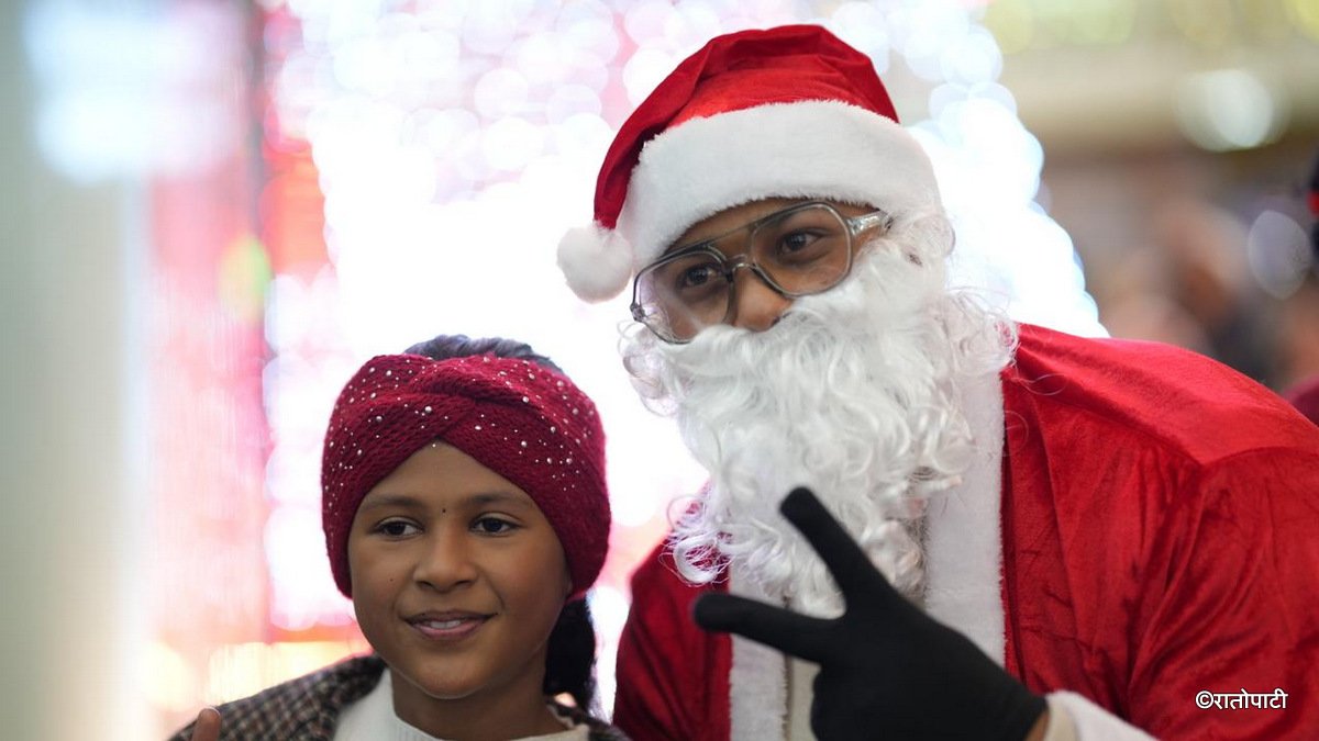 13-Christmans Eve_Nepal Photo Library (6)