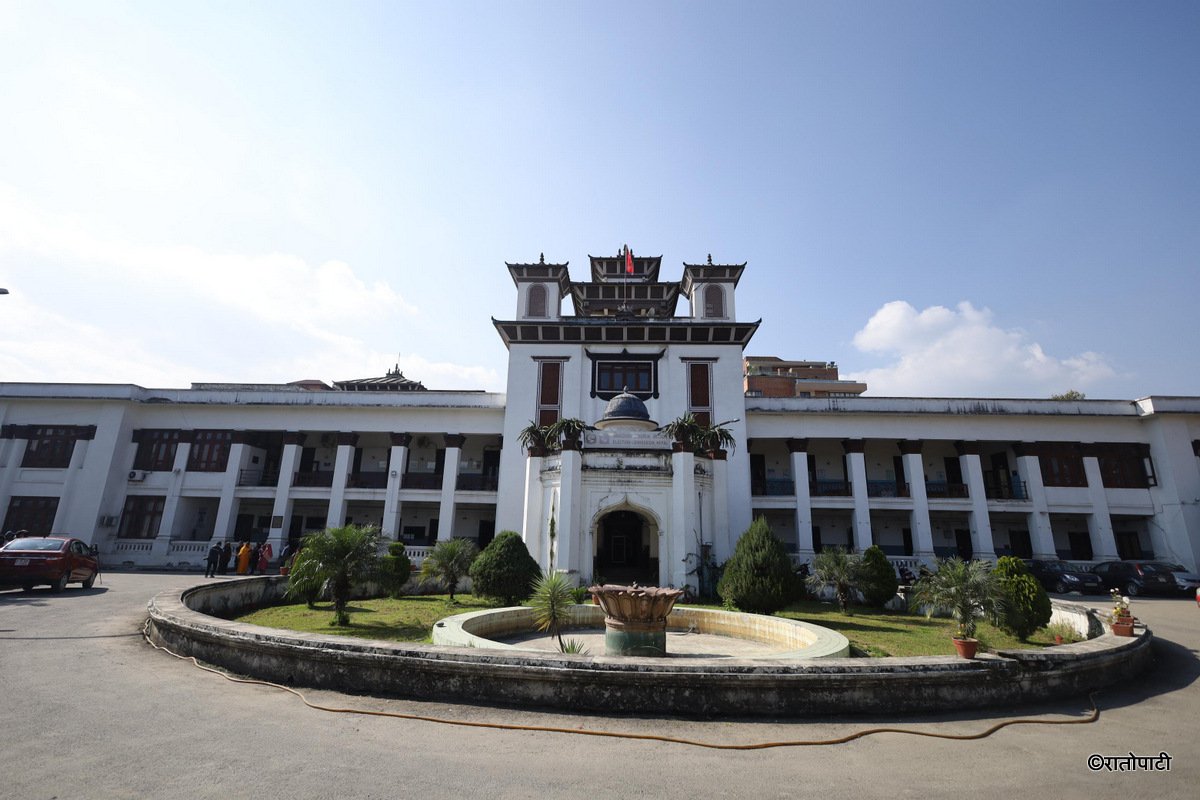   आयोगले बढायो नयाँ दल दर्ताको समय, मंसिर ६ सम्म निवेदन दिन सकिने