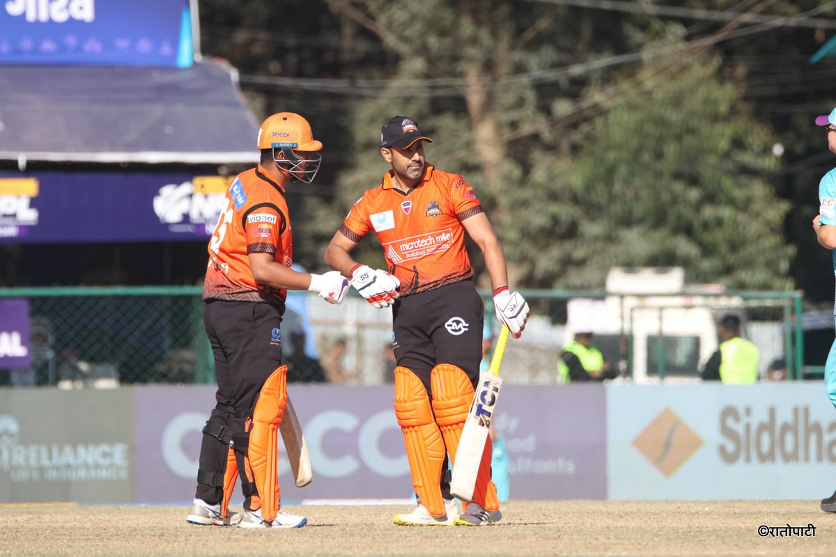 13-Kathmandu vs Chitwan_Nepal Photo Library13