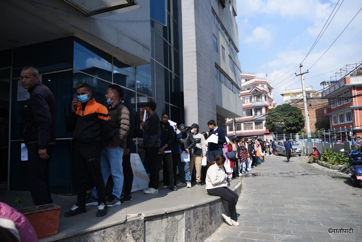 13-Last day of Voting list_Nepal Photo Library (13)