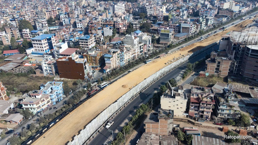 14-Gwarko_Fly over _Nepal photo Library_NPL14