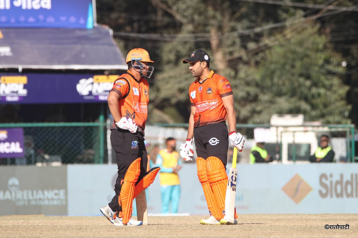 14-Kathmandu vs Chitwan_Nepal Photo Library14