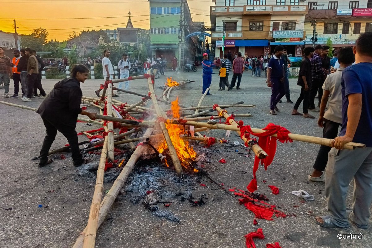 तनावग्रस्त बारामा यस्तो देखियो दिनभरको दृश्य