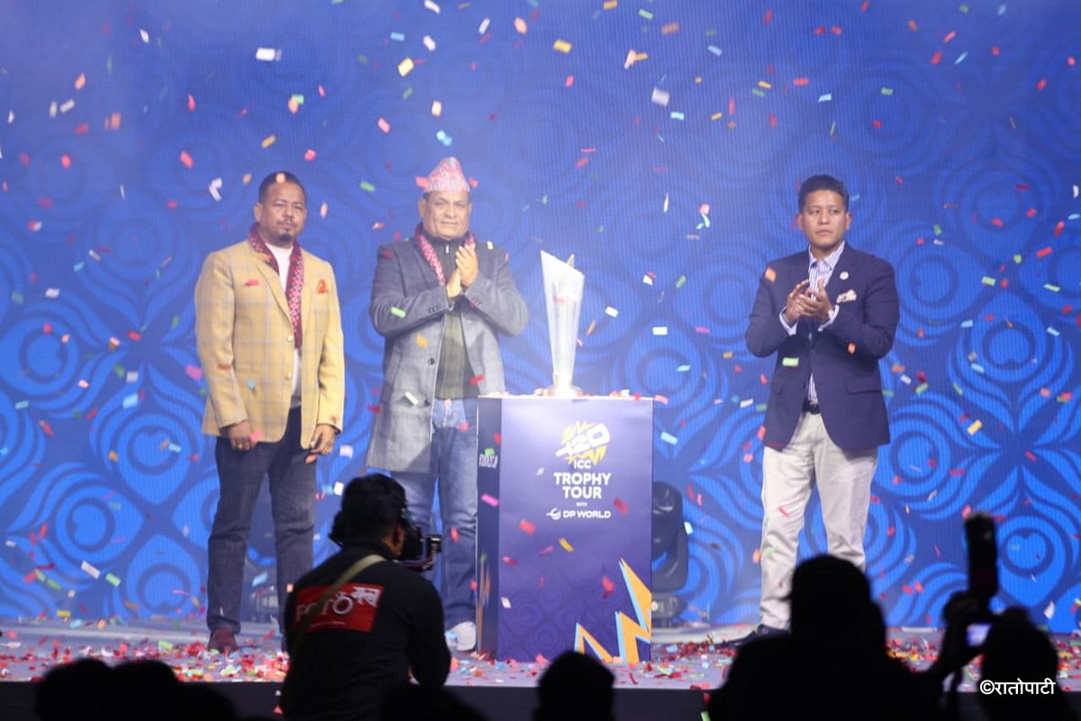 16-ICC Jersy and Trophy_NPL (16)