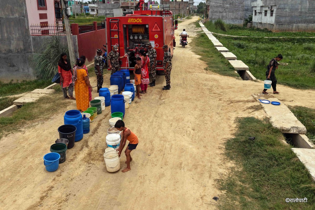 17-Birganj Water Crisis_62271