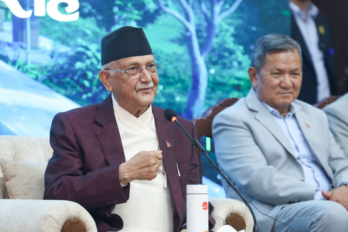   ‘राति मुसा समाउने, बिहान पूजापाठ गर्ने अभिनय राजनीतिमा सुरु भयो’