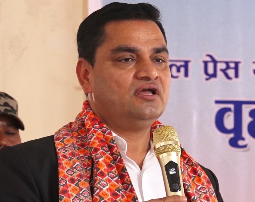 राष्ट्रिय जनस्वास्थ्य प्रयोगशालामै सबै रोगको परीक्षण हुने वातावरण बनाउँदैछौँ : स्वास्थ्यमन्त्री पौडेल