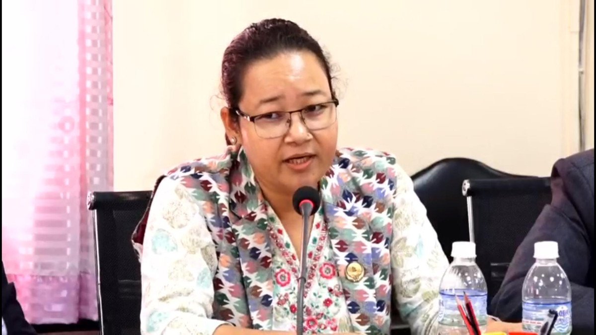   ‘इमानदारिताका साथ भन्नुस्, थपिएको समयमै संसद् भवनको काम सकिन्छ ?’