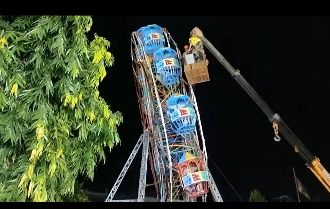   झुला भाँचिएर फसेका ५६ जनाको उद्दार