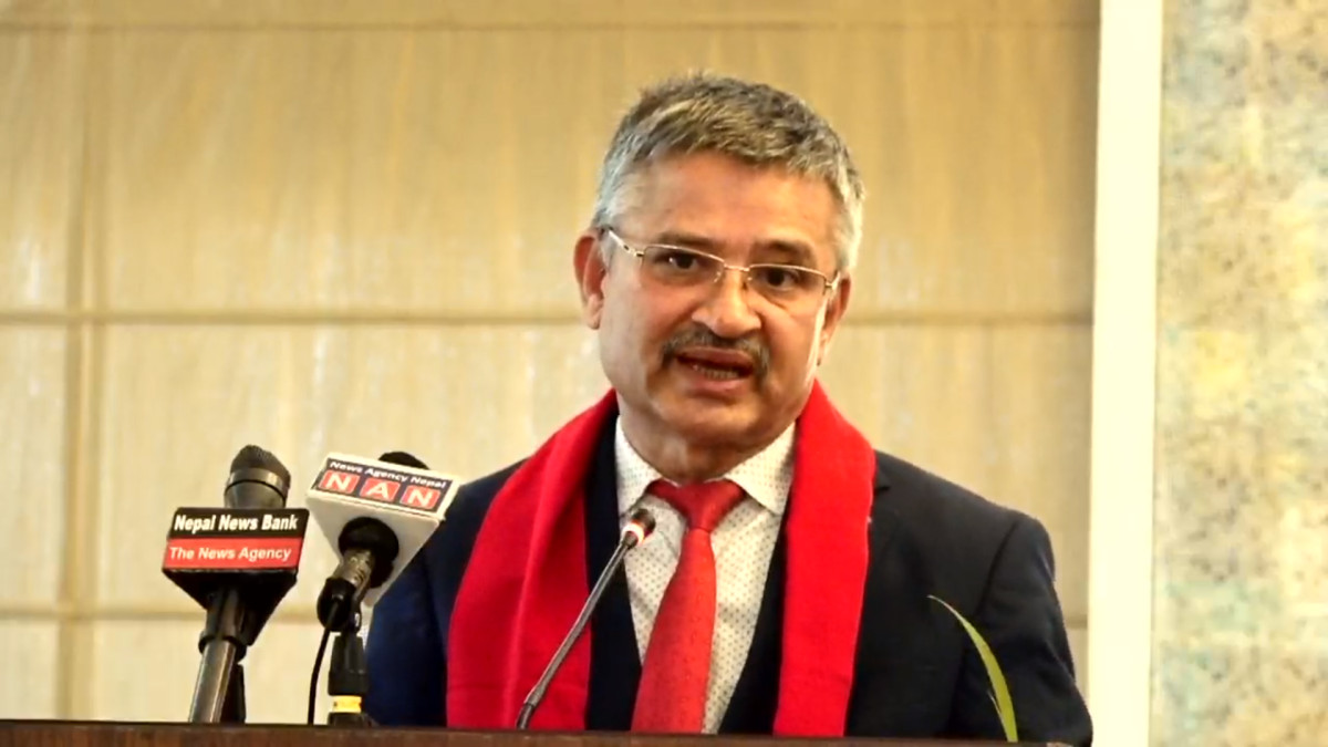   भौतिक सचिव शर्मा भन्छन्– खरिदसम्बन्धी कानुन बनाएर गल्ती भयो कि जस्तो लाग्छ