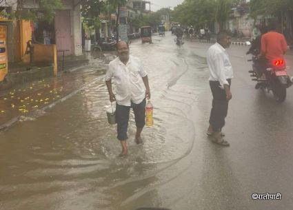   आधा घण्टा पानी पर्दा जलमग्न जनकपुर, तस्बिरहरू