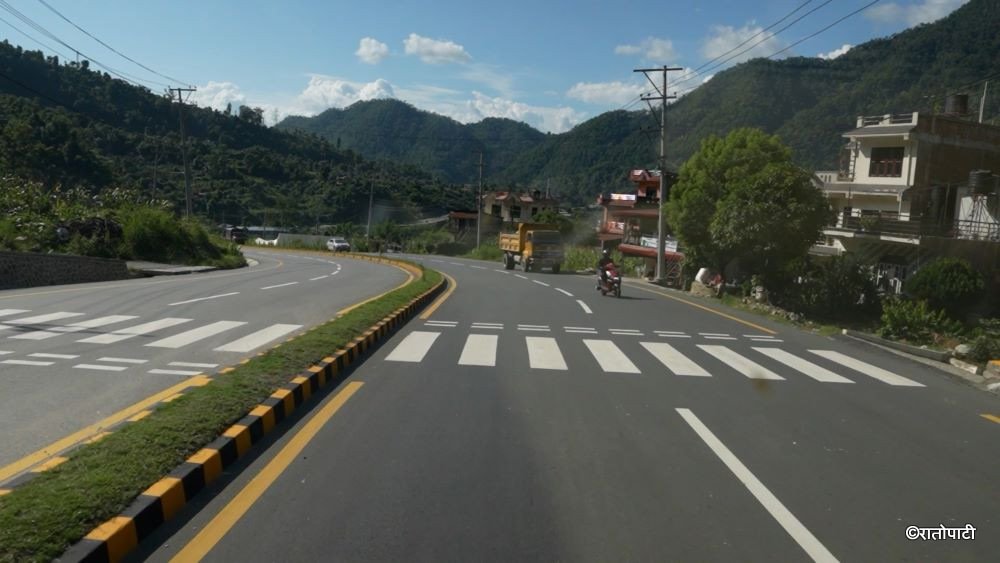 एसियन हाइवेः आठ किलोमिटर कालोपत्र पूरा