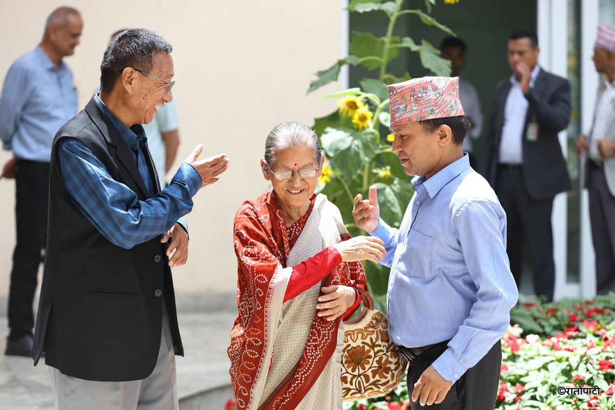 2-UML meeting--Nepal photo library-2