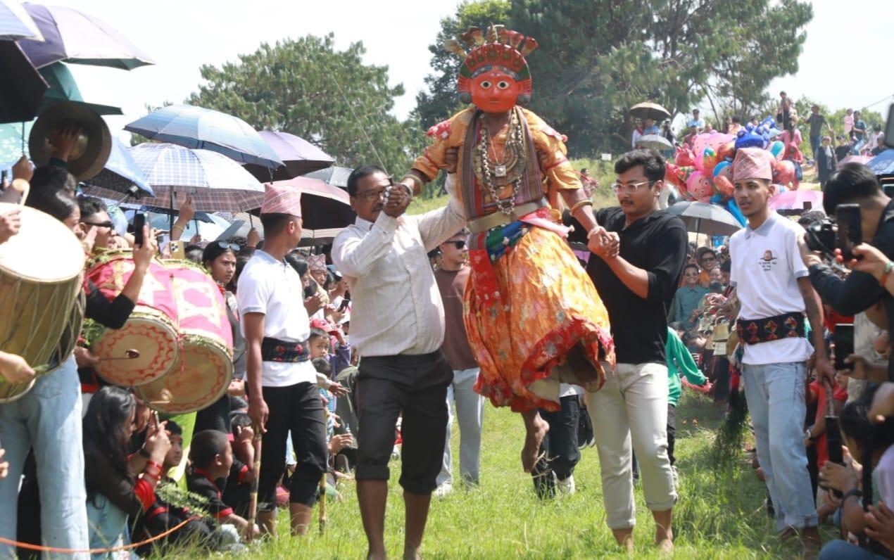 दसैँ नमनाउने ललितपुरको खोकनामा मनाइँदै सिकाली जात्रा