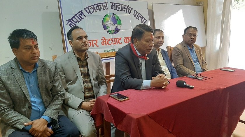 गठबन्धन सरकार परिस्थितिको उपज हो : उपप्रधानमन्त्री सिंह