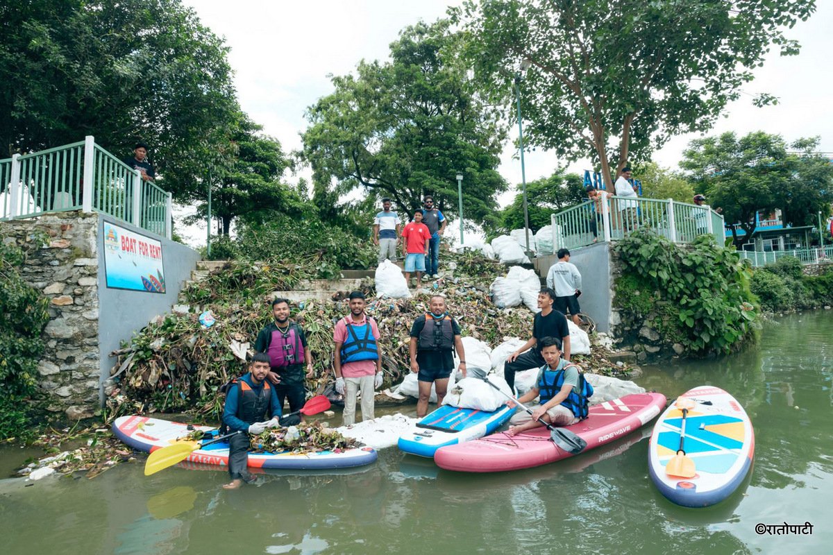 21-Phewa lake waste Managed_Nepal photo library20