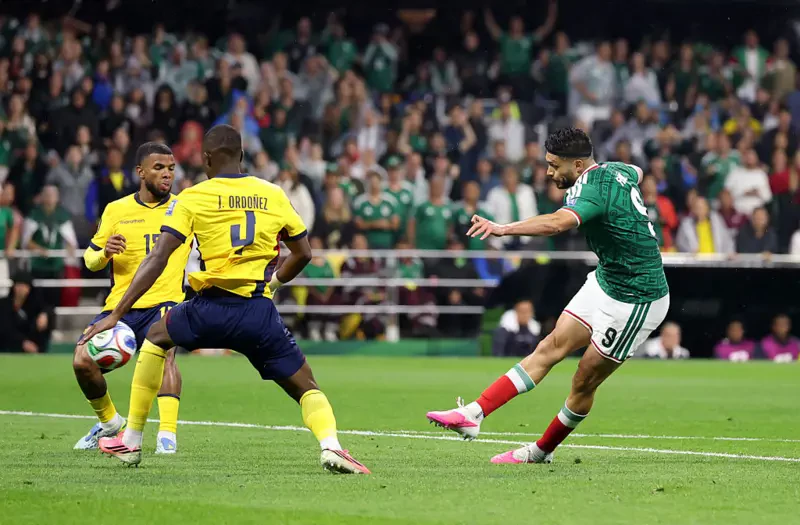 Mexico Leads Ecuador 2-0 in FIFA World Cup First Half