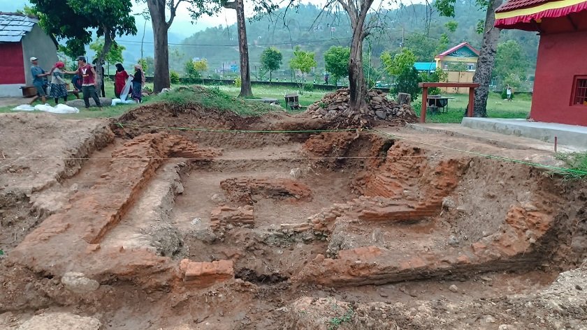 गोरखाको छेपेटारमा सत्रौँ शताब्दीको भग्नावशेष भेटियो