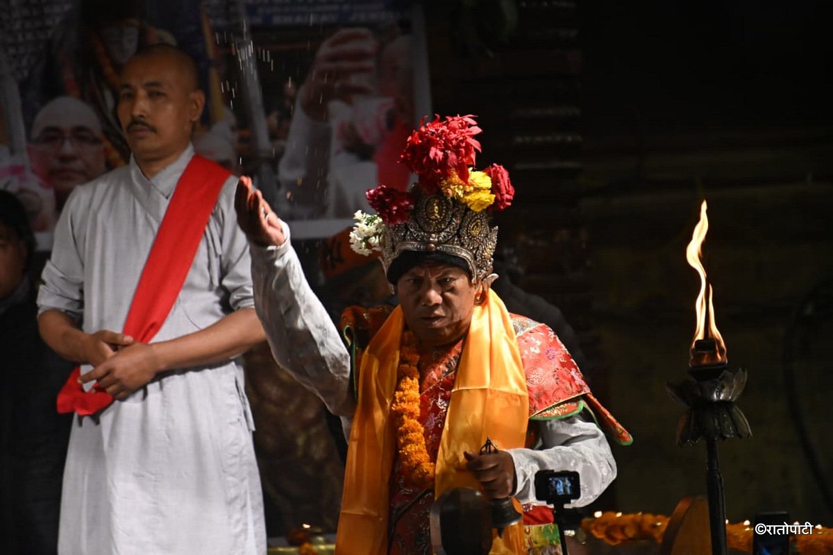 3-Seto Machhindra Snan_Nepal Photo Library (3)