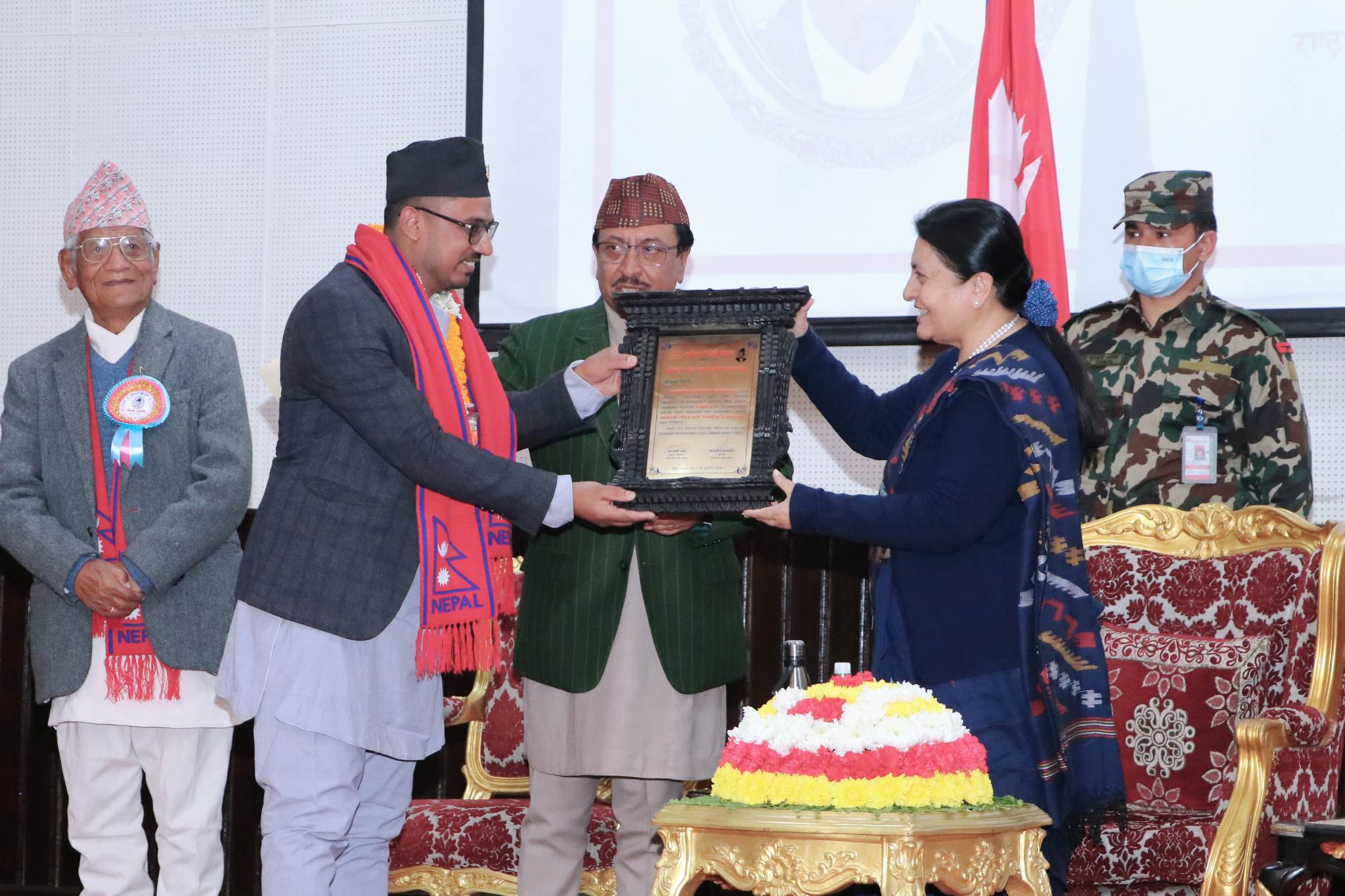 रातोपाटीकर्मी कुबेर गिरीलाई ‘नातिकाजी राष्ट्रिय कला पत्रकारिता पुरस्कार’