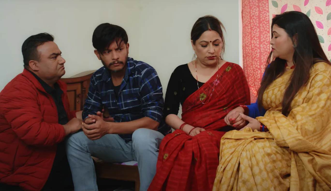   तीन दिनमा १० लाख बढीले हेरे ‘पैसा सापटी दिएपछि बोलचाल हरायो’