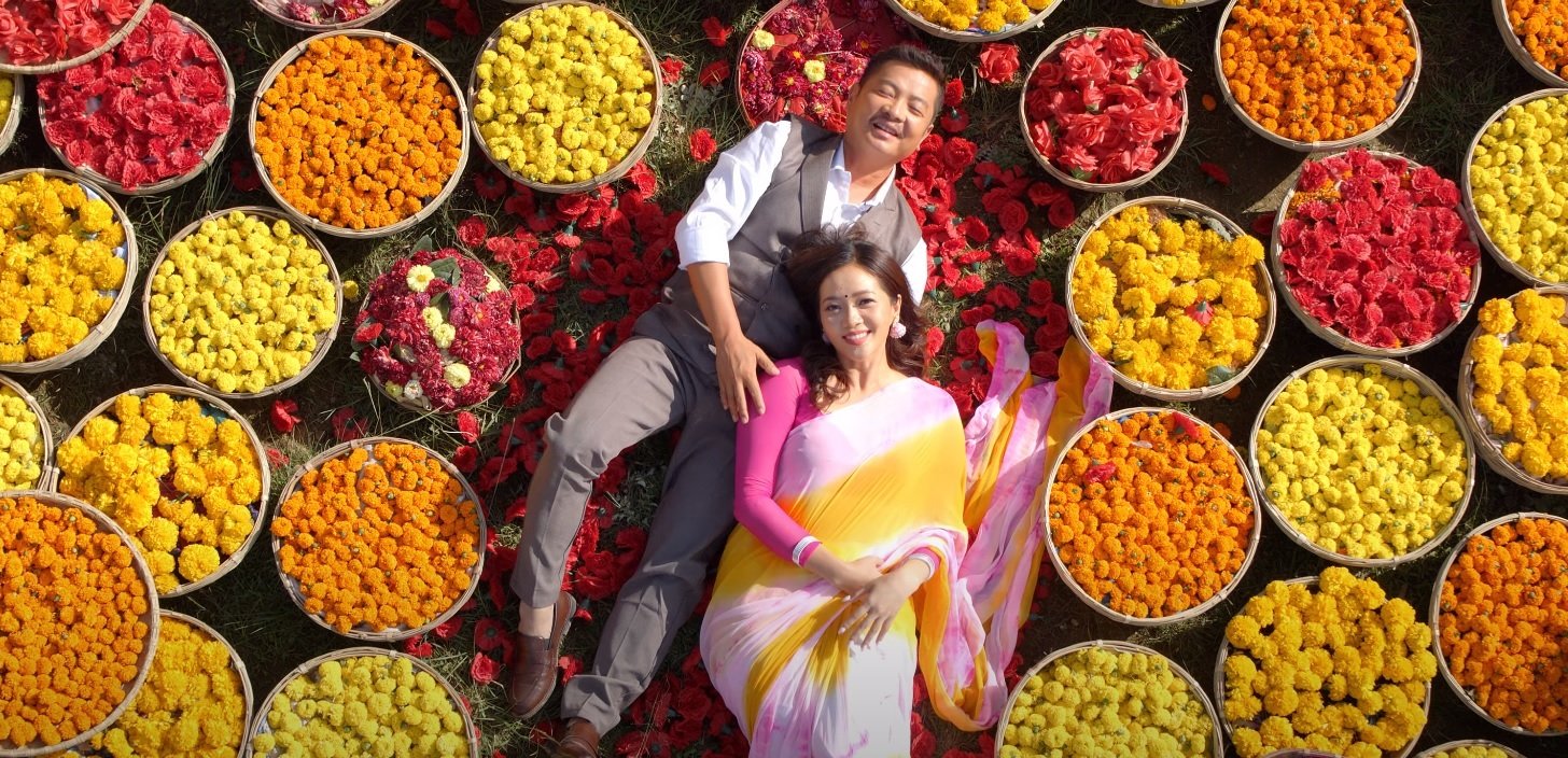 ‘नाङ्गो गाउँ’को ‘सुन सुन सुन्दरी’ गीतमा रोमान्टिक दयाहाङ र मिरुना