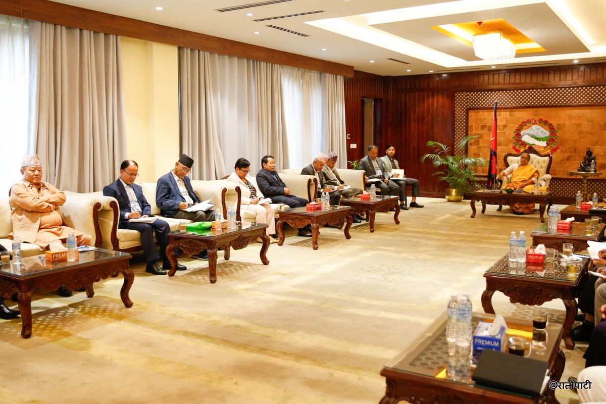 4-PM Meeting With Political Parties_ (3)