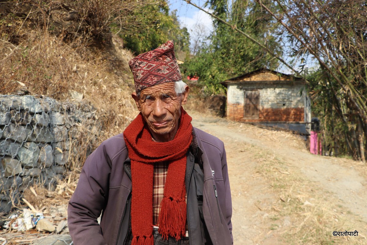 4-सम्मरबहादुर केसी
