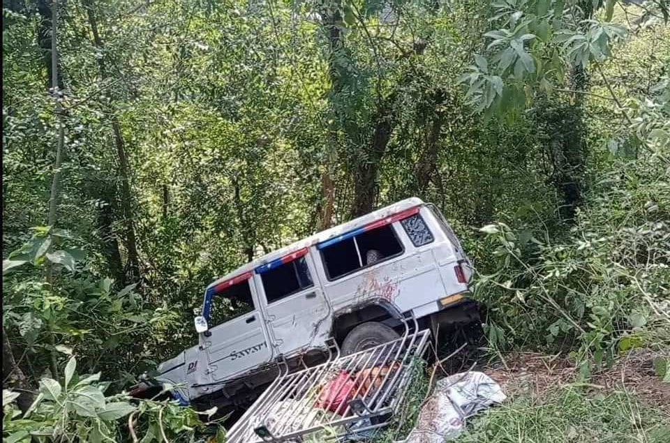 गुल्मीमा जिप दुर्घटना, १५ जना घाइते