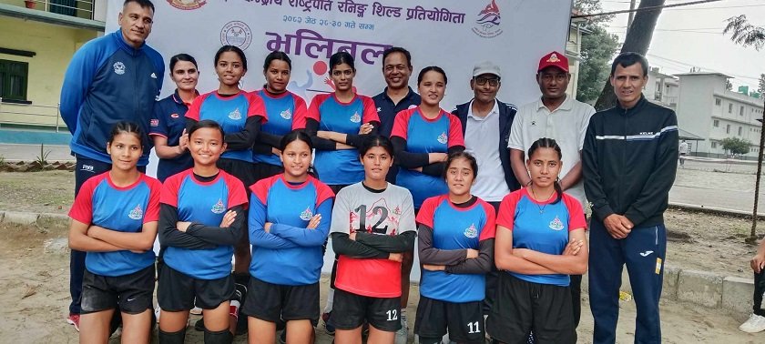 राष्ट्रपति रनिङ शिल्डमा सुदूरपश्चिम छात्रा भलिबल टोलीलाई स्वर्णपदक