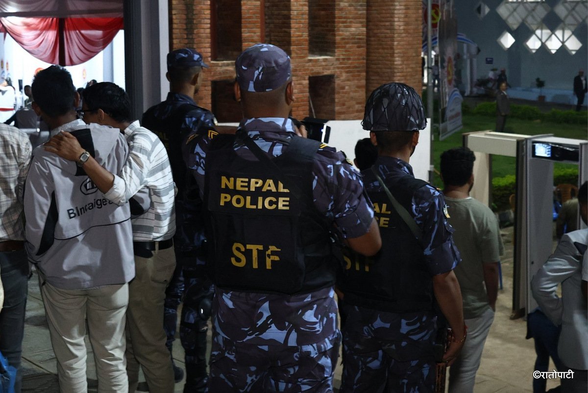 5-Sanchar mantri security_NPL (4)