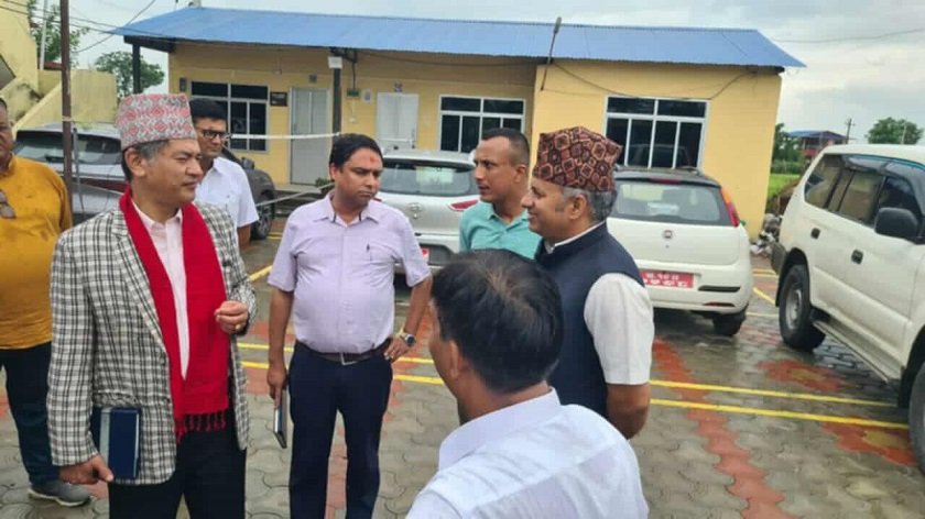   चितवनको विद्युत् आपूर्ति समस्या समाधानका लागि फिल्डमा निस्किए हितेन्द्रदेव