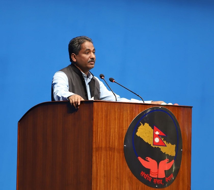   संसदमा प्रधानमन्त्री अनुपस्थित भएको भन्दै आलोचना
