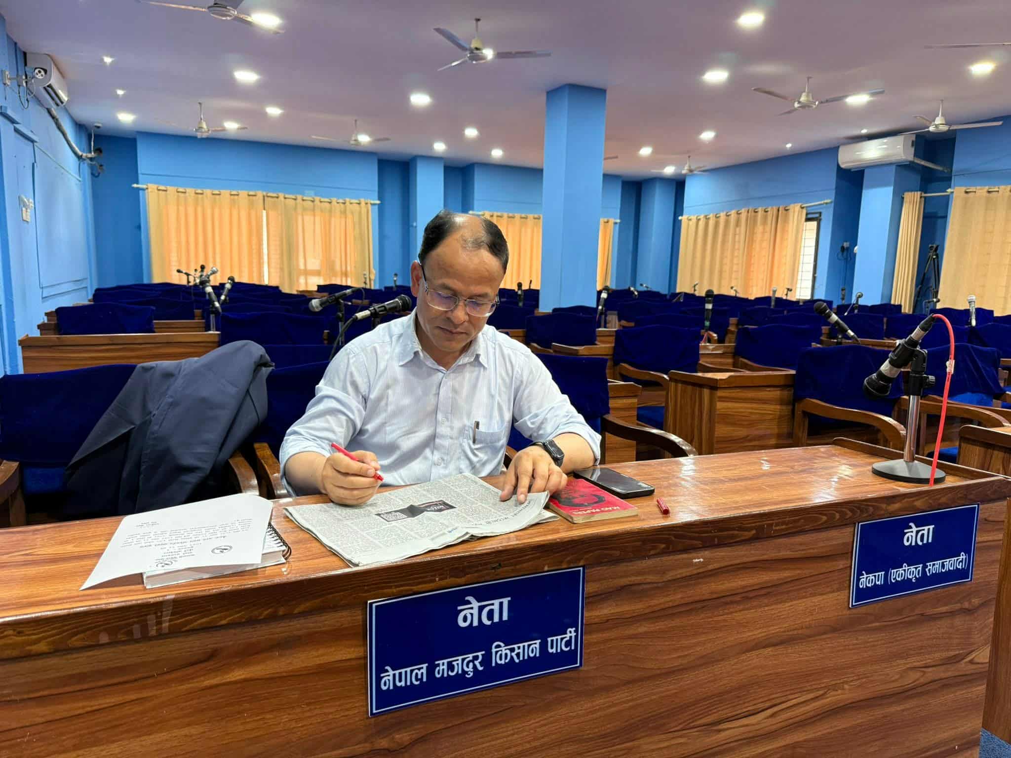   प्रदेश सभा बजेट सत्र जनप्रतिनिधिको गरिमा कि बेइज्जत ? : गोसाईं
