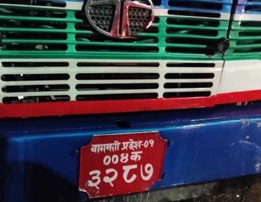   काठमाडौँको छाप्रोमा ट्याङ्करको ठक्करबाट मोटरसाइकलमा सवार युवकको मृत्यु