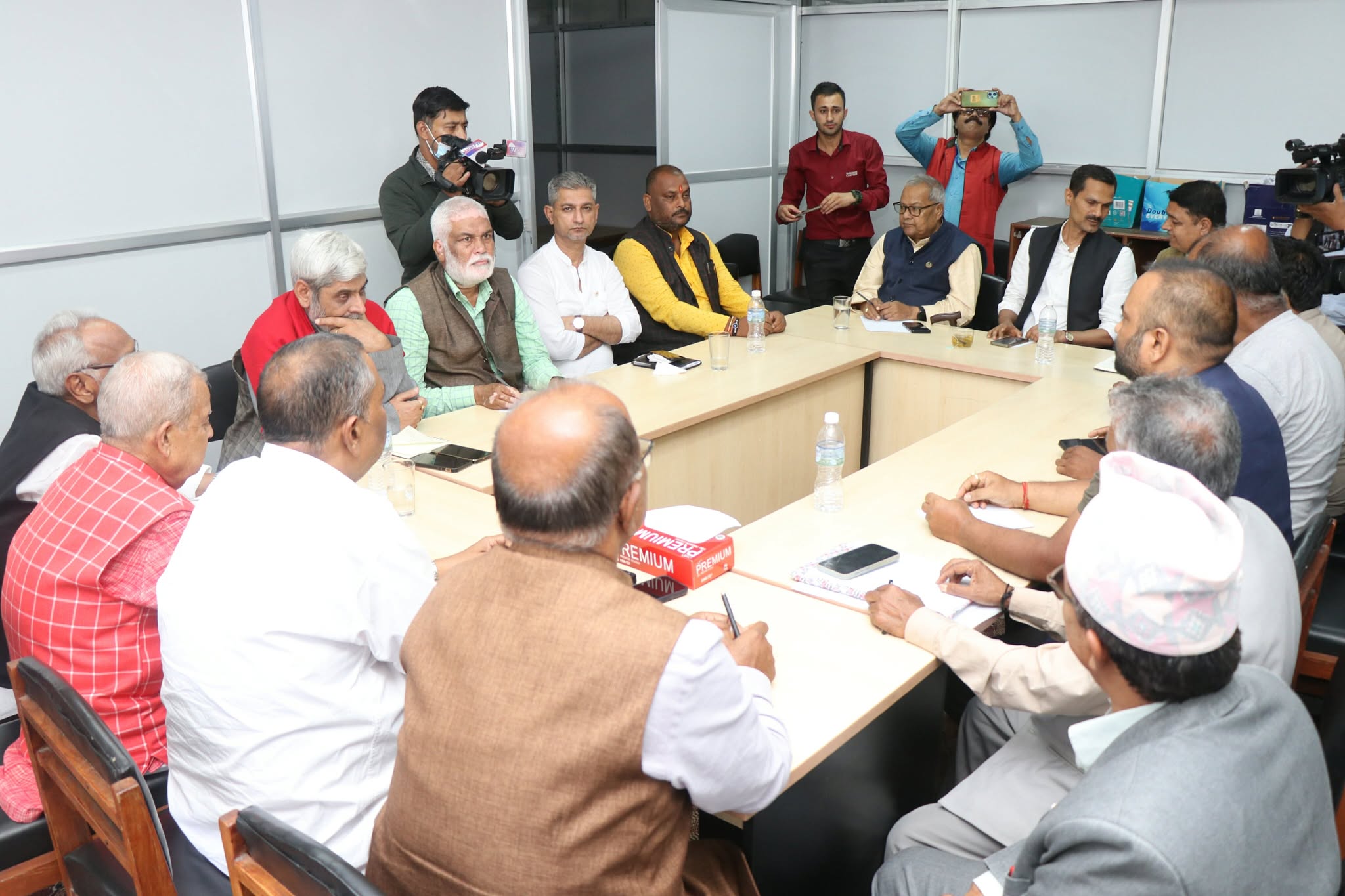   सुक्खाग्रस्त मधेसका किसानका लागि कृषि ऋणमा छुट र सिँचाइको व्यवस्था गर्न मोर्चाको माग