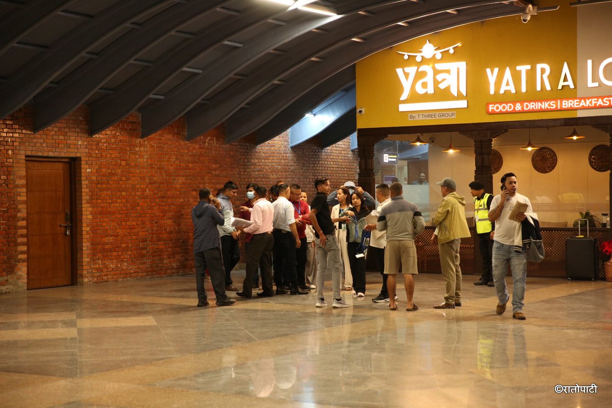 अमेरिकाले ‘डिपोर्ट’ गरेका १९ जना काठमाडौँ आइपुगे
