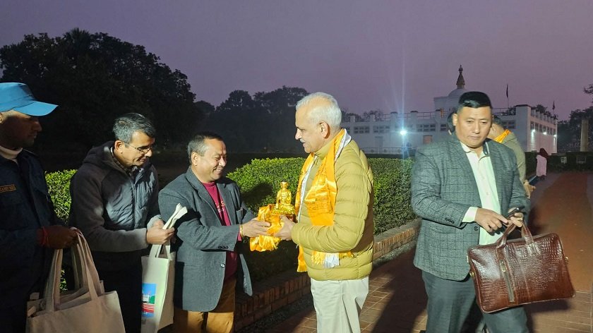 भारतीय सेनाका लेफ्टिनेन्ट जनरल आर.एस. रमन लुम्बिनी भ्रमणमा