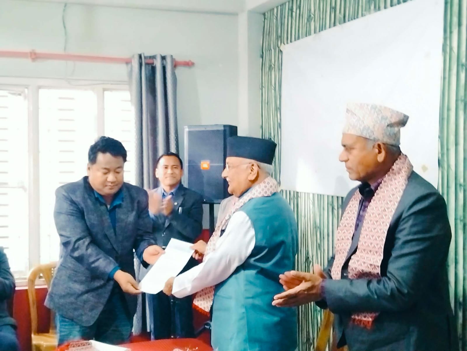 सबै धर्म र आस्थालाई समान व्यवहार गर्न इसाई समाजको माग