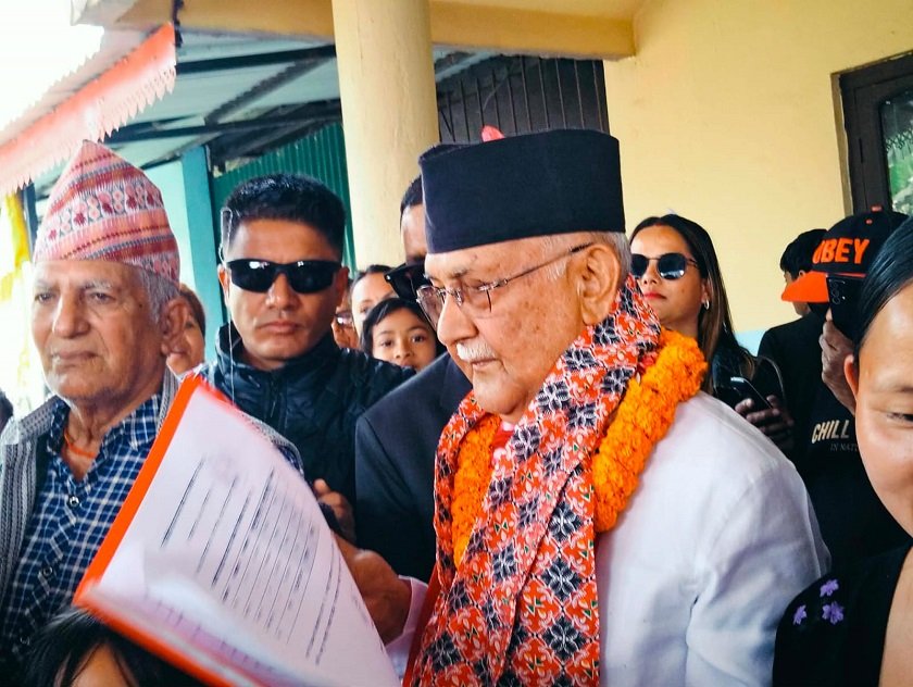 Residents of Damak Urge Former PM KP Sharma Oli to Reform Tax System