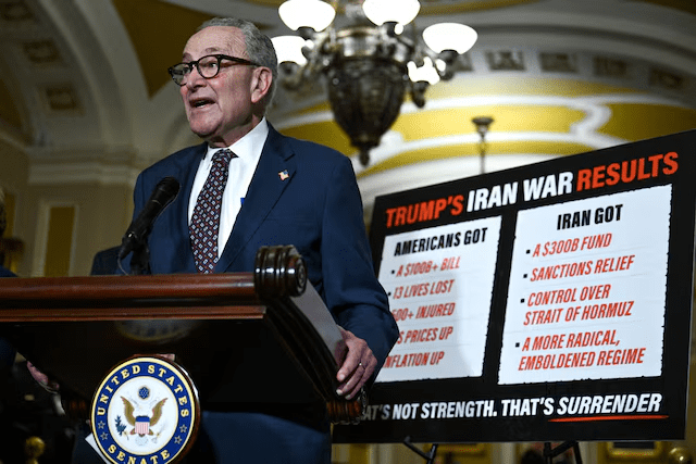 US Senate Democrats Block $1.15 Trillion Defense Bill Over Iran War Objections
