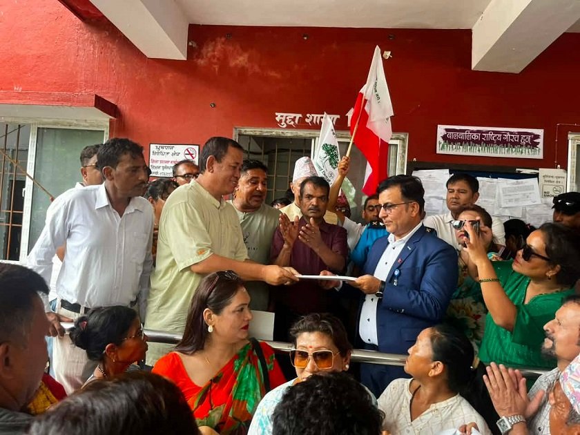 शिक्षा–स्वास्थ्यमा लगाइएको कर र प्रधानमन्त्रीको अभिव्यक्ति फिर्ता लिन मकवानपुर कांग्रेसको माग