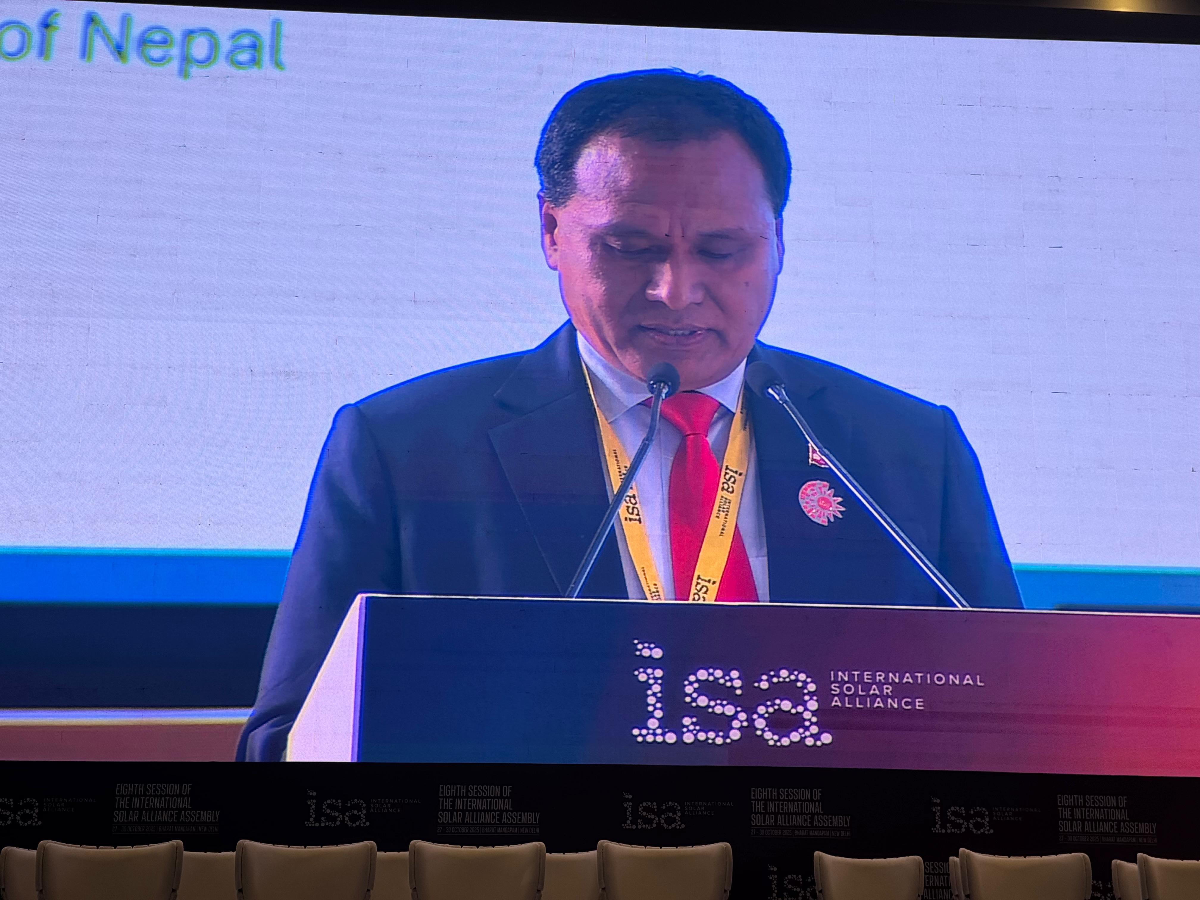   नेपालको नवीकरणीय ऊर्जामा लगानी गर्न मन्त्री कुलमान घिसिङद्वारा अन्तर्राष्ट्रिय समुदायलाई आह्वान