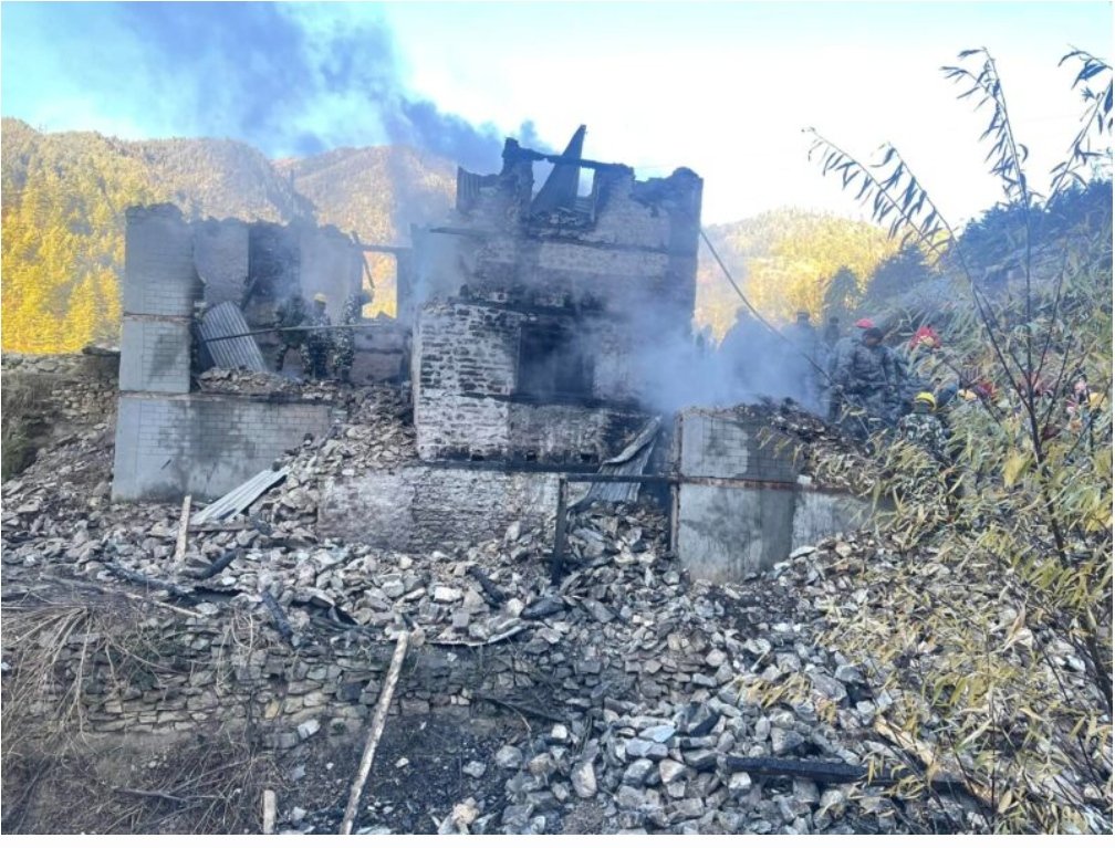 जुम्लाको नुवाकोटमा आगलागी, एक घर र १३ घार मौरी नष्ट