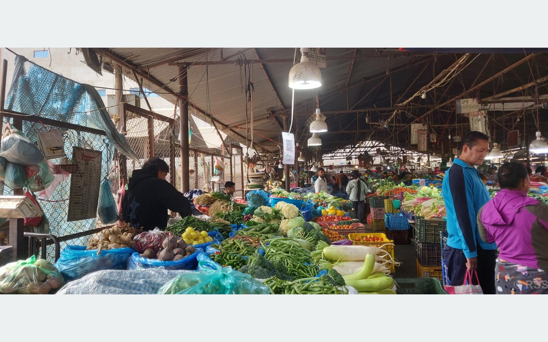 Kalimati Market Sets Wholesale Prices for Fruits and Vegetables on Jestha 28, 2083