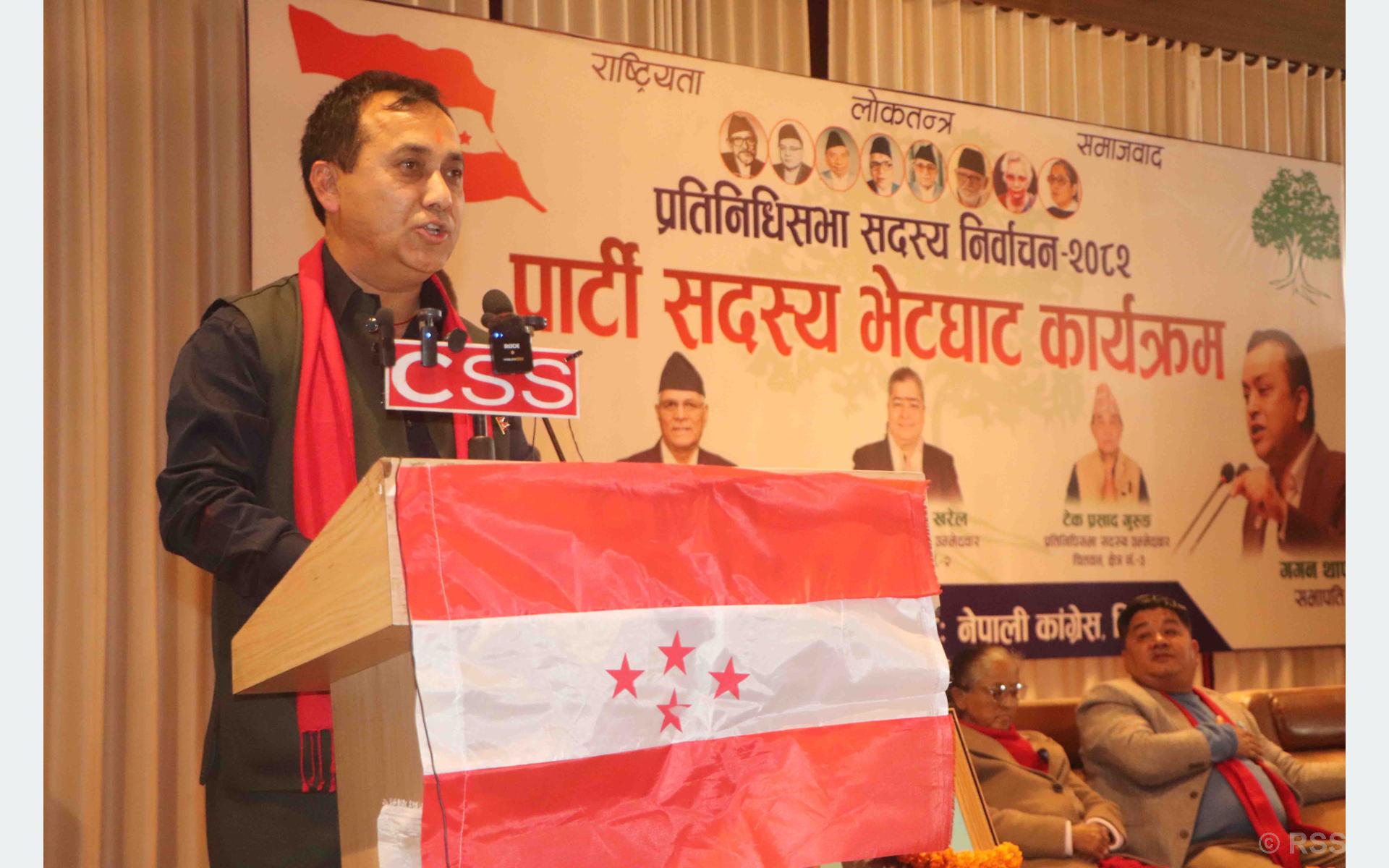   कसैलाई गाली नगरी एकढिक्का भएर निर्वाचनमा लाग्न उपभापति शर्माको आग्रह