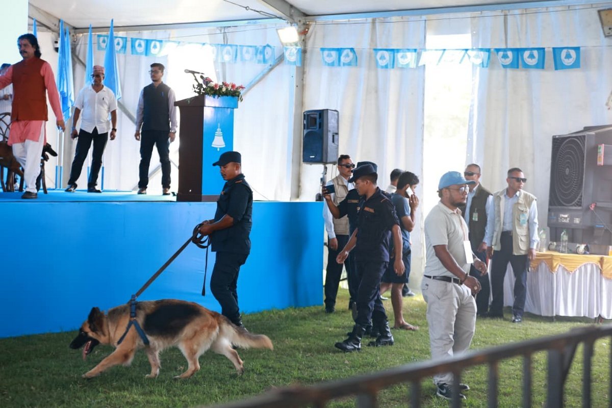 रास्वपा महाधिवेशनस्थलमा सेना र पुलिसको बम स्क्वाड टोलीले गर्‍यो चेकजाँच (तस्बिरहरु)