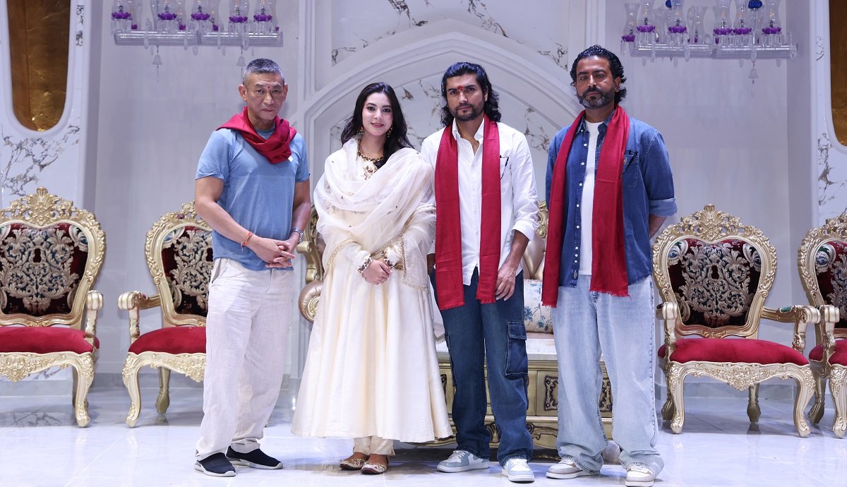 Film 'Asha' Announced with Honor for Veteran Technicians