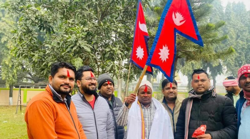 नेपाली झन्डा बोकेर माओवादीका नेताले सुरु गरे ‘सप्तरी स्वाभिमान यात्रा’
