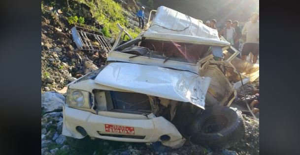बुर्तिबाङमा जिप दुर्घटना हुँदा दुई जनाको मृत्यु